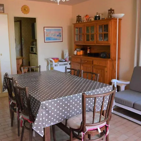 Maison Cavalaire-sur-mer, 4 Pieces, 8 Personnes - Fr-1-226b-151 Holiday home
